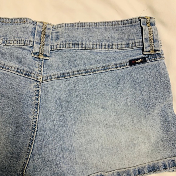 Cute Jean Shorts - Picture 3 of 3